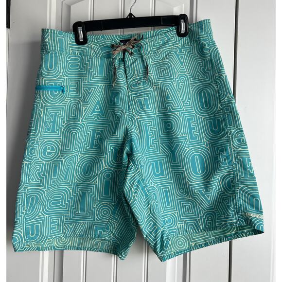 Patagonia Men's Wavefarer Board Shorts - size 34 - Picture 1 of 7